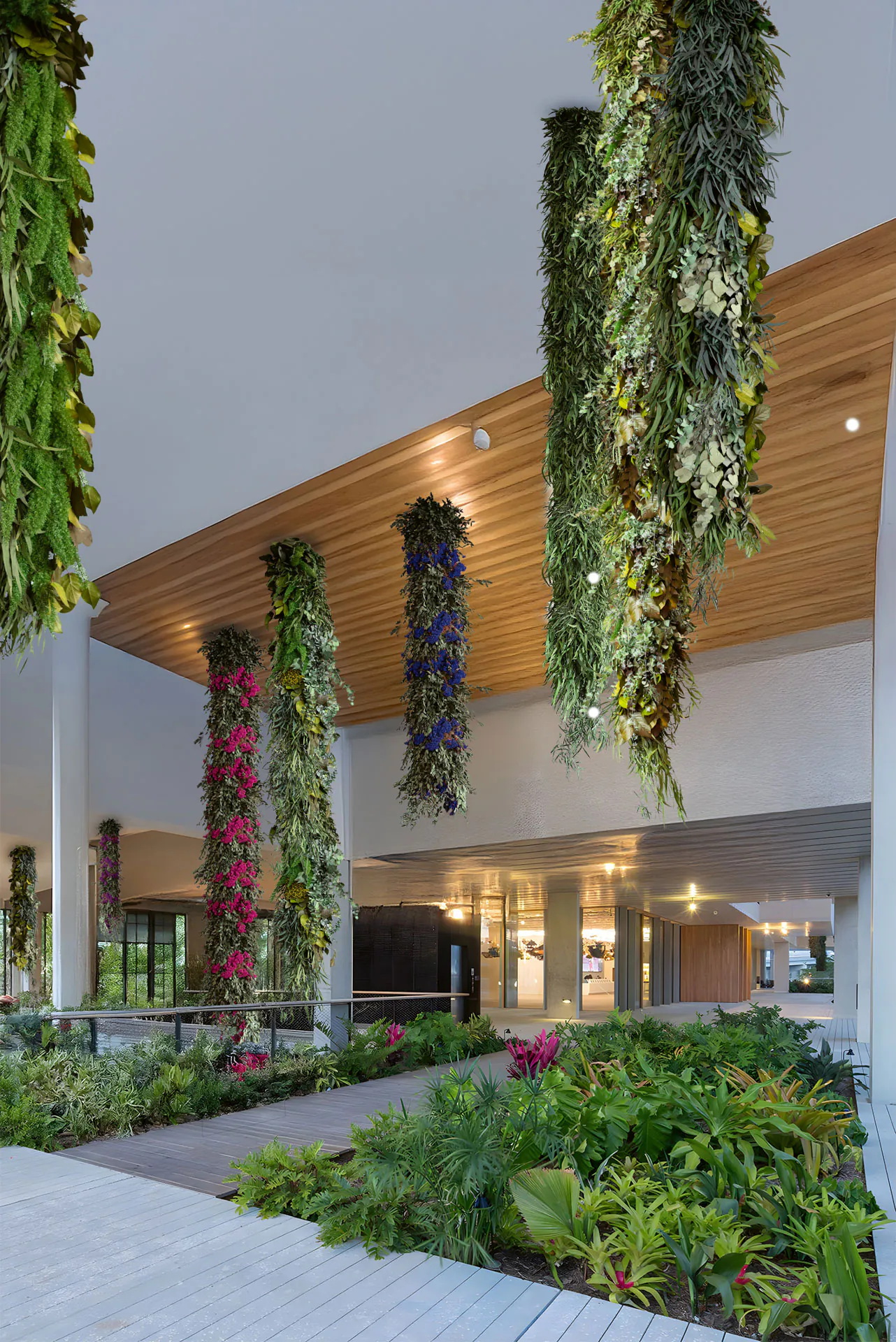 Hanging Garden Moderne Architektur Außenbereich — Deckenbegrünung von MOOSMOOS